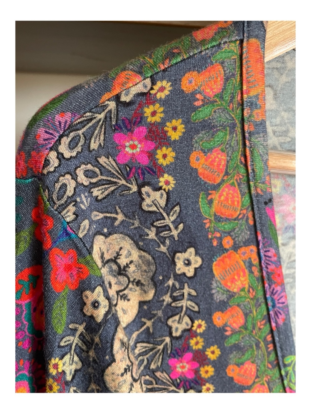 NATURAL LIFE Navy Multicolor Floral Long Sleeve Scoop Top, Size XL - Picture 4 of 8